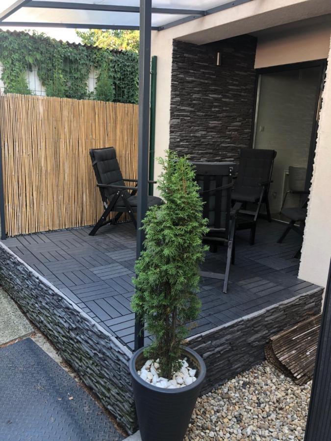 Apartman V Centre Michaloviec Michalovce Exterior photo