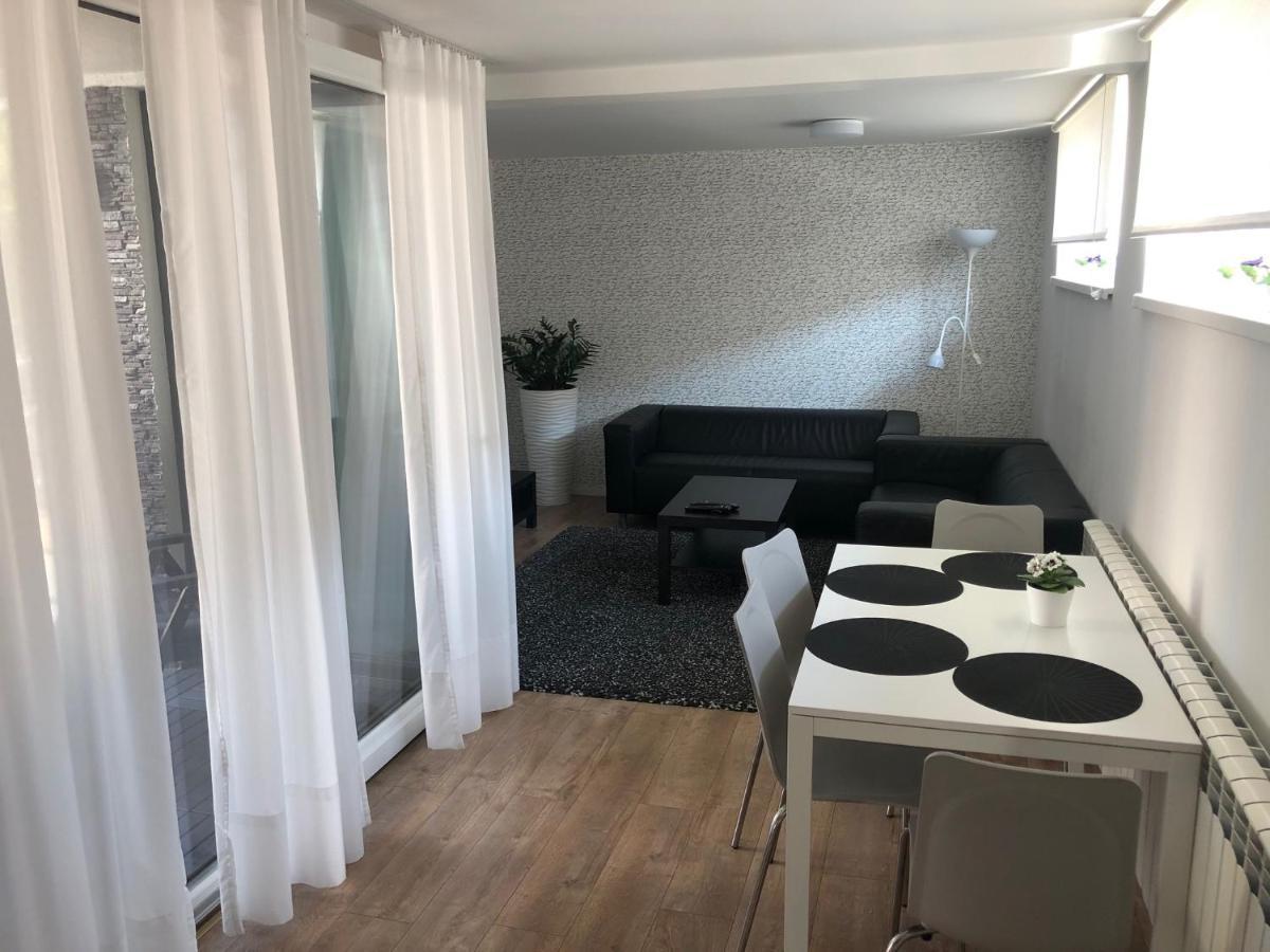 Apartman V Centre Michaloviec Michalovce Exterior photo