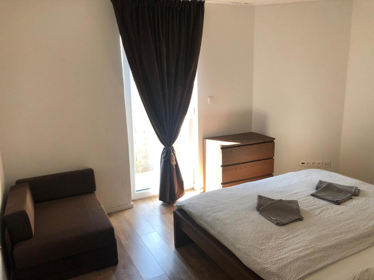 Apartman V Centre Michaloviec Michalovce Exterior photo