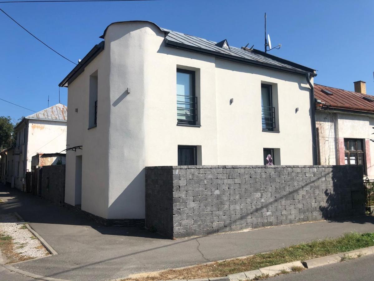 Apartman V Centre Michaloviec Michalovce Exterior photo