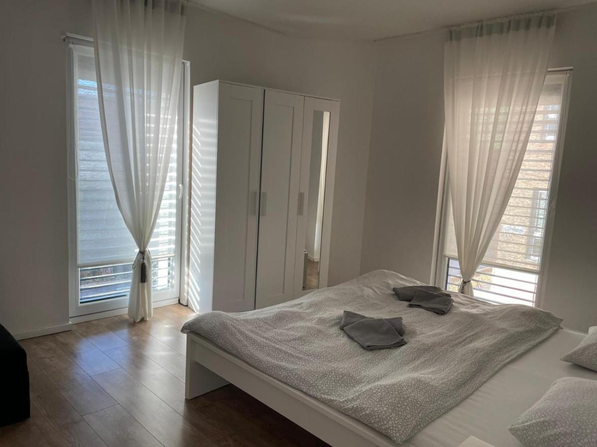 Apartman V Centre Michaloviec Michalovce Exterior photo