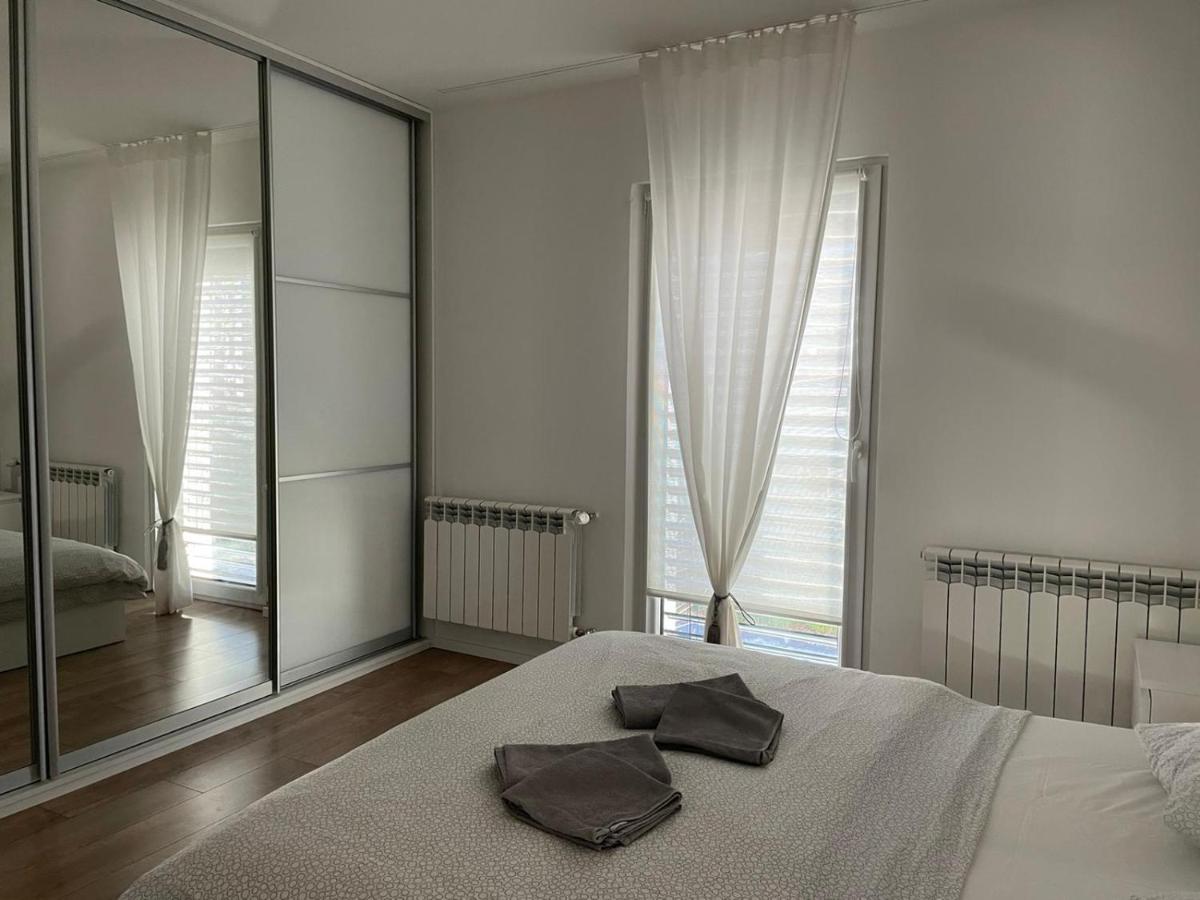 Apartman V Centre Michaloviec Michalovce Exterior photo